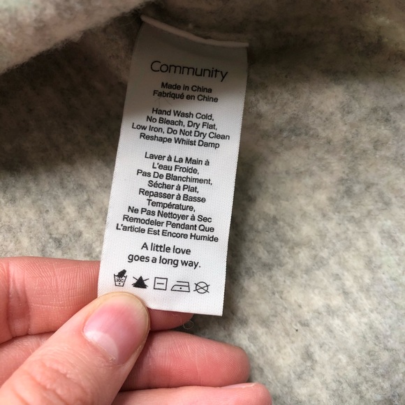 Community Topeka Sleeveless Turtleneck - Picture 7 of 8